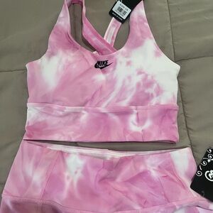 Women’s workout outfit